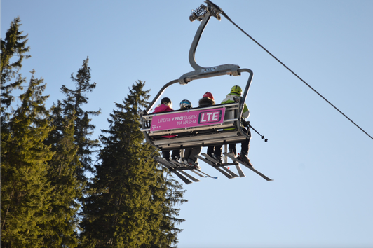 Špindlerův Mlýn Ski Resort - Chairlift branding
