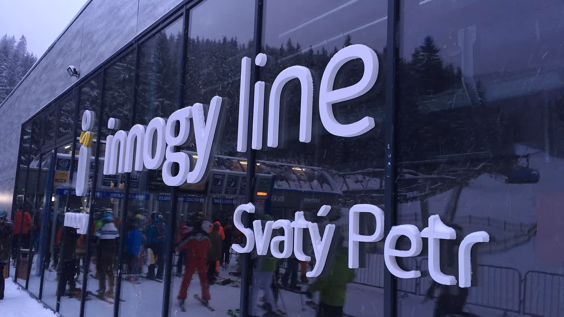 innogy line - Chairlift branding