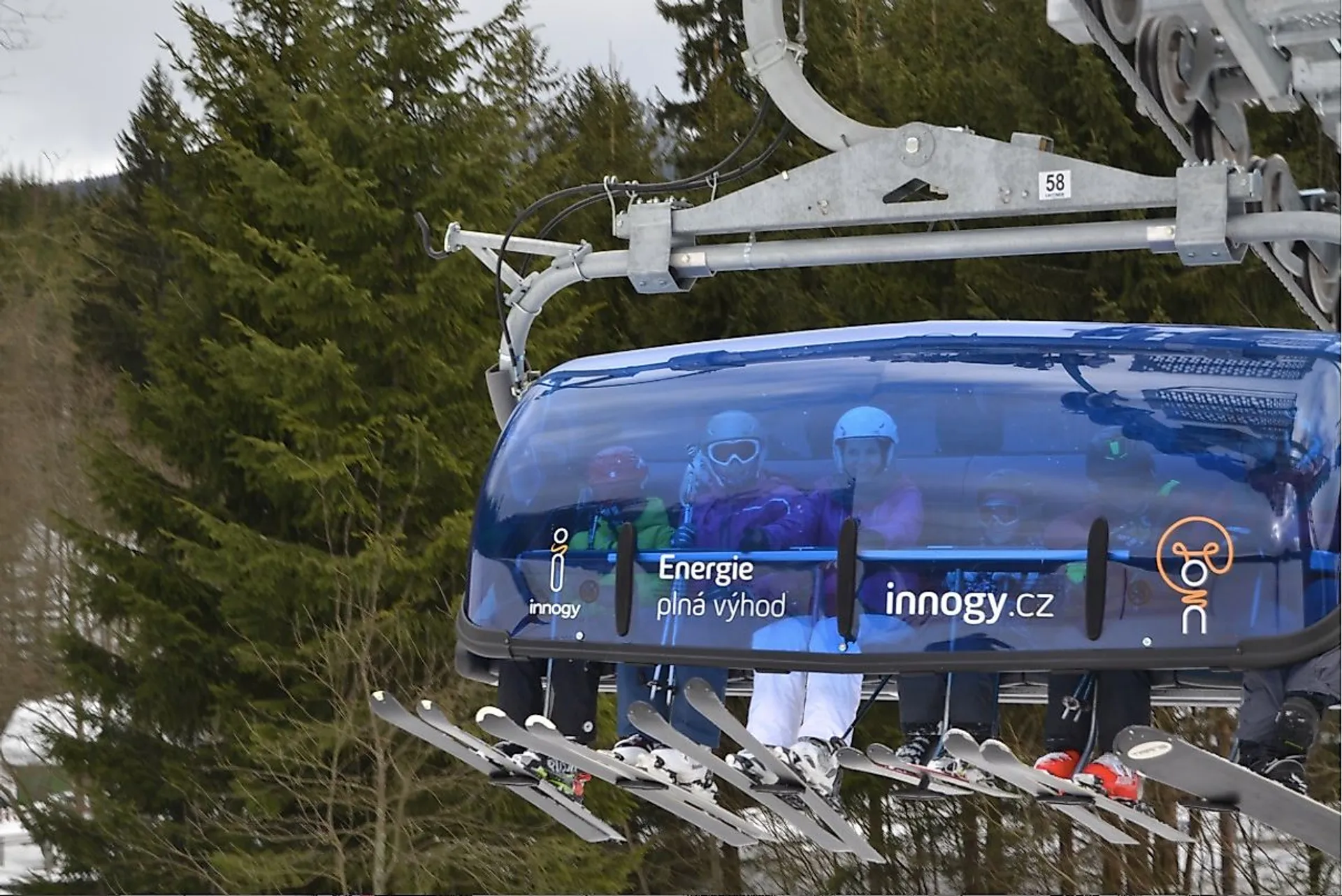 Špindlerův Mlýn Ski Resort - Chairlift branding