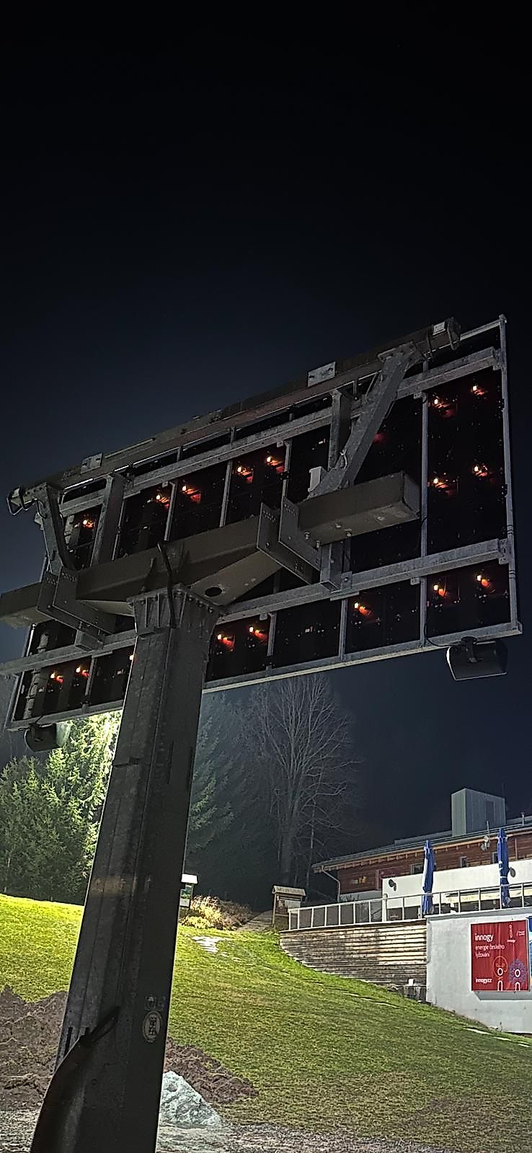 LED obrazovka - Monínec - back view