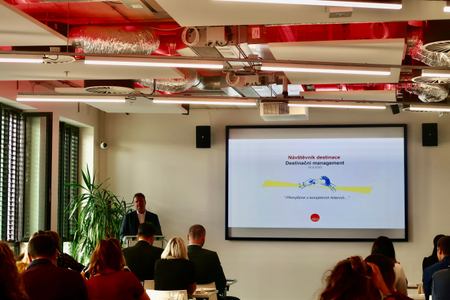 Seminář: Návštěvník destinace a destinační management - úvod/sitour Milan Jurdík