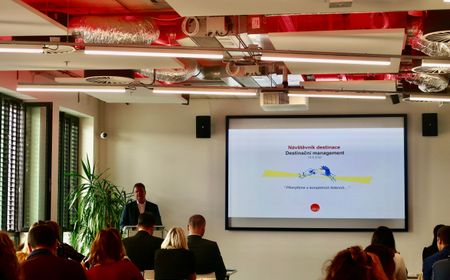 Seminář: Návštěvník destinace a destinační management - úvod/sitour Milan Jurdík